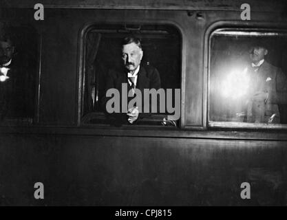 Konstantin Fehrenbach vor der Fahrt zum Spa, 1920 Stockfoto