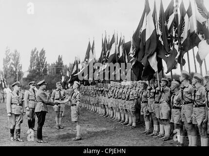 Baldur von Schirach begrüßt Hitler-Jugend in Fürth, 1936 Stockfoto