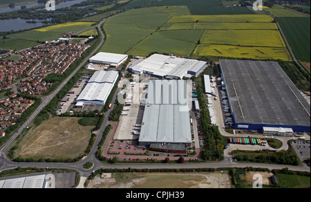 Luftaufnahmen von einem Gewerbegebiet in Thrapston bei Kettering, Großbritannien Stockfoto