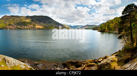 Einen Panoramablick über Ullswater im Lake District National Park in Cumbria in Richtung Glenridding Stockfoto