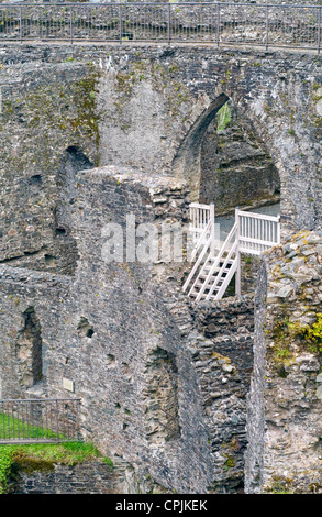 Das Innere des Restormel Castle in der Nähe von Lostwithiel in Cornwall, England, UK Stockfoto