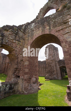 Ein Blick auf Lilleshall Abbey, Shropshire, UK. Die Ruinen des Augustiner Abtei aus dem 12. Jahrhundert. Stockfoto