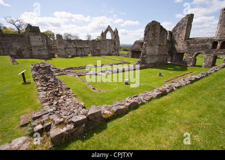 Ein Blick auf Haughmond Abbey, Shropshire, UK. Die Ruinen einer Augustiner-Abtei. Stockfoto