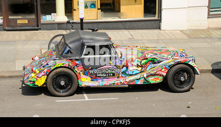Ein handgemaltes Morgan Sportwagen des Künstlers Kristain von Hornsleth Stockfoto
