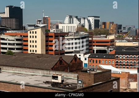 Stadtzentrum von Birmingham, Neubauten und Gun-Viertel Stockfoto