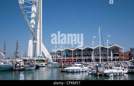 Die Emirate Spinnaker Tower, Gunwharf Quays, Portsmouth, Hampshire, England, Großbritannien Stockfoto