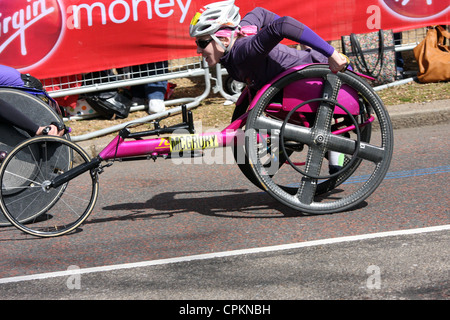 Amanda McGrory USA in der Virgin London-Rollstuhl-Marathon Damen 2012 Stockfoto