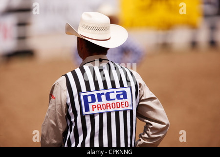 Professional Rodeo Cowboys Association Beamter bei der 90. jährliche Black Hills Roundup Rodeo am 4. Juli 2009 in Belle Fourch Stockfoto