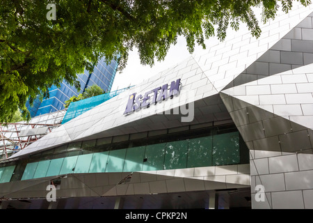 Isetan Supermarkt in der Luxus-shopping-Bezirk auf der Orchard Road Singapur Stockfoto