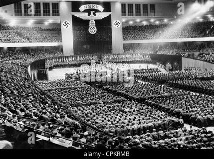 Allgemeine Rallye von dem Nationalsozialistischen Kraftfahrkorps [NSKK] in Berlin, 1936 Stockfoto