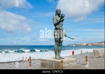 Statue der Guanchen Lokalmatador, Hautacuperche, in der Nähe von Strand von Valle Gran Rey auf La Gomera, Kanarische Inseln, Spanien Stockfoto