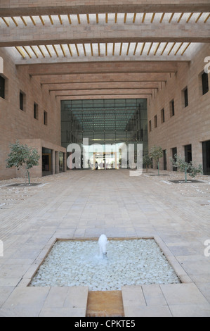 Die Einrichtungen der Northwestern University und Carnegie Mellon Filiale Universitäten in Doha, Katar "Education City". Stockfoto