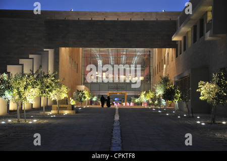 Die Einrichtungen der Northwestern University und Carnegie Mellon Filiale Universitäten in Doha, Katar "Education City". Stockfoto