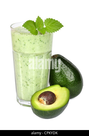 Avocado Smoothie isoliert auf weißem Hintergrund Stockfoto