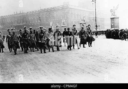 Kaiser Wilhelm II. auf dem Weg nach der Proklamation, Ausgabe 1915 Stockfoto