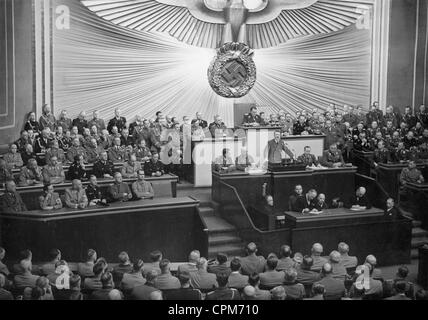 Adolf Hitler hält eine Rede im Reichstag, 1939 Stockfoto