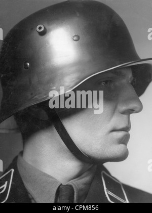 Porträt eines Soldaten der Waffen-SS Stockfoto