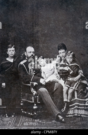 Zar Alexander III. aus Russland mit seiner Familie, um 1880 Stockfoto