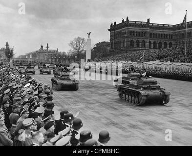 Parade der Wehrmacht an Hitlers Geburtstag, 1939 Stockfoto