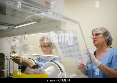 VORBEREITUNG FÜR CHEMOTHERAPIE Stockfoto