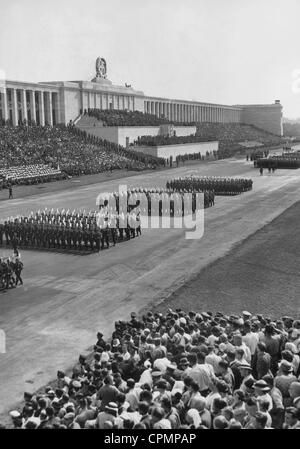 Parade des Reiches Arbeitsdienstes (RAD) auf der Nürnberger Rallye, 1937 Stockfoto