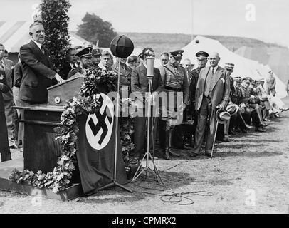 Bernhard Rust und Theodor Lewald bei der Eröffnung ein Sportlager Studenten, 1936 Stockfoto