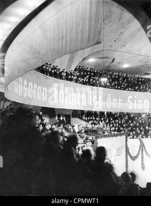 NSDAP-Veranstaltung in der Sporthalle, 1940 Stockfoto