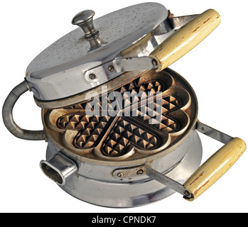 Haushalt, Küchenausstattung, Waffeleisen, Deutschland, um 1956, zusätzliche-Rights-Clearences-not available Stockfoto