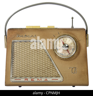 Rundfunk, Radio, tragbares Radio Rema 'Trabant T6', Gerät mit einem Gewicht von 1,8 kg, hergestellt von: REMA, Stollberg, Sachsen, Ostdeutschland, 1961, zusätzliche-Rechteklärung-nicht verfügbar Stockfoto