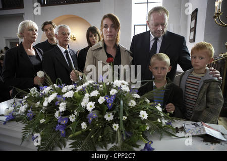 Forbrydelsen TV Series 2007 - 2008 Dänemark 2007 Saison 1 Ann Eleonora Jørgensen, Bjarne Henriksen, Jonas Leth Hansen, Kasper Leth Hansen Stockfoto