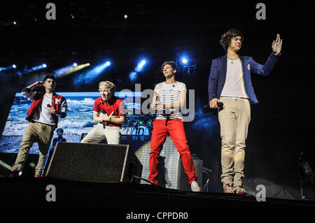 29. Mai 2012 startete ihre Nordamerika Tour 2012 im Molson Amphitheatre in Toronto - Toronto, Ontario, Kanada - britisch-irischen Boyband One Direction... Im Bild - NIALL HORAN, ZAYN MALIK, HARRY STYLES, LOUIS TOMLINSON (Credit-Bild: © Igor Vidyashev/ZUMAPRESS.com) Stockfoto