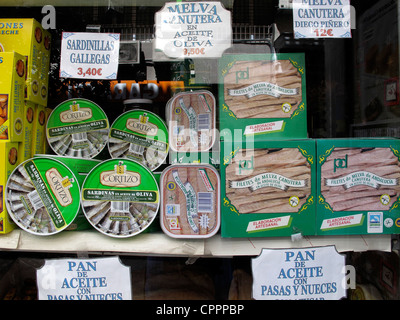Spanien Andalusien Granada Lebensmittelgeschäft Schaufenster Stockfoto