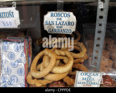 Spanien Andalusien Granada Lebensmittelgeschäft Schaufenster Stockfoto