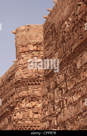 Außenwände der Qasr Kharana auch Qasr al Harrana, Qasr al Kharanah, Kharaneh oder Hraneh, die östlich von Amman Jordanien genannt Stockfoto