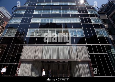 Ehemaliges Gebäude in der Fleet Street Daily Express ist jetzt Zuhause von Goldman Sachs, London Stockfoto