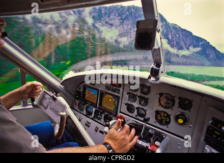 Alaskan Luftaufnahmen von Buschpilot Flugzeug. Stockfoto