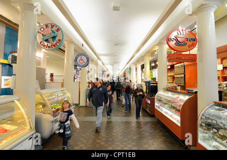 Quincy Market Einrichtungsgeschäfte in Boston, Massachusetts, USA. Stockfoto