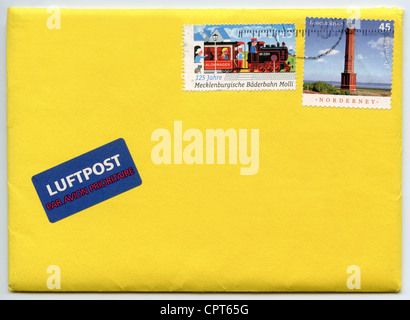 Deutschland-Porto auf Brief Stockfoto