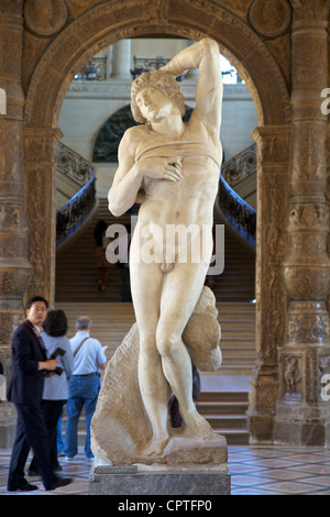 Sterben, Sklave, Marmor Skulptur von Michelangelo, 1513-1516, Musee du Louvre-Museum, Paris, Frankreich, Europa Stockfoto