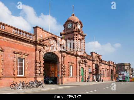 Nottingham Midland Railway Station vor dem Eingang Nottingham Nottinghamshire East Midlands England GB UK EU Europa Stockfoto