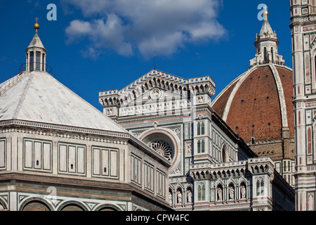 Il Duomo di Firenze, Kathedrale von Florenz und das Baptisterium auf der Piazza di San Giovanni, Toskana, Italien Stockfoto