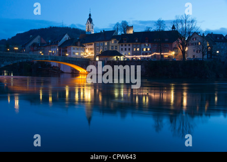 Laufenburg bei Nacht, Schweizer Kanton Aargau, hohe Rhein, Schweiz, Europa Stockfoto