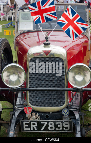 Oldtimer Alvis mit ER Nummernschild Stockfoto