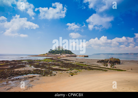 St. Michaels Mount in Mount Bucht bei Marazion Cornwall England UK Stockfoto