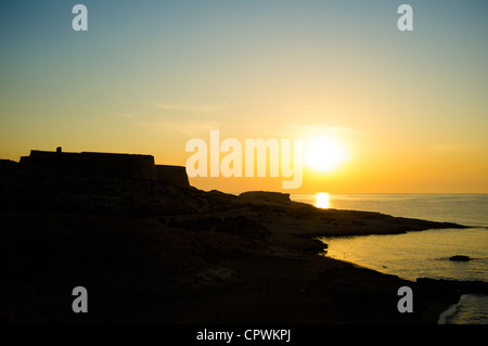 Rodalquilar Burg bei Sonnenaufgang, im Herzen des Naturparks Cabo de Gata Stockfoto