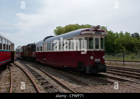 alte Straßenbahn in Holland, Reiten in der Nähe von ouddorp Stockfoto