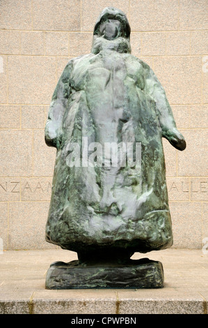 Den Haag / den Haag ('s Gravenhaage). Denkmal (von Charlotte van Pallandt) für Königin Wilhelmina der Niederlande Stockfoto