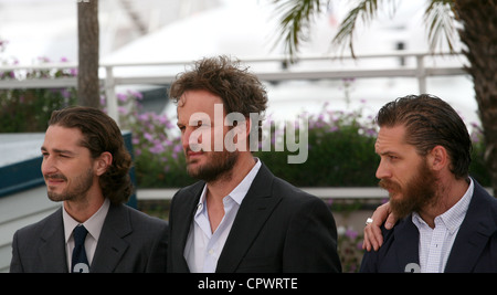 Schauspieler Shia Labeouf, Jason Clarke, Tom Hardy, bei den gesetzlosen Film Fototermin bei der 65. Filmfestspiele von Cannes. Stockfoto