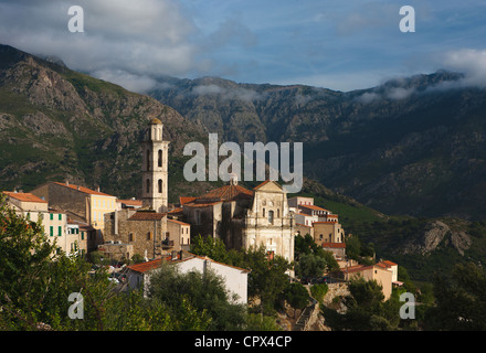 Das Dorf Montemaggiore auf der Route des Artisans, la Balagne, Korsika, Frankreich Stockfoto