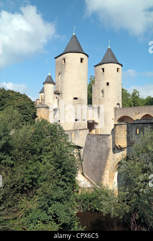 Teil der Stadttor Porte des Allemands (Deutschlands Tor) über den Fluss Seille in Metz, Moselle, Lothringen, Frankreich. Stockfoto